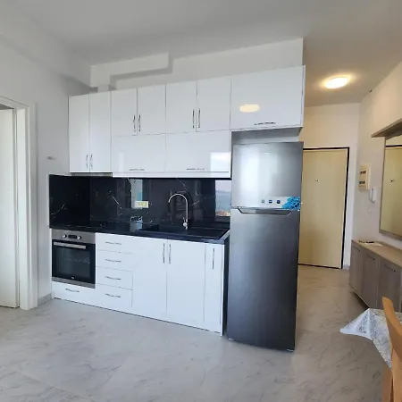 Hill Sea View Апартаменты